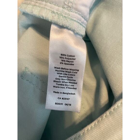 Talbots Size 4 Simply Flattering 5 Pocket Mint Green Stretch Denim Jeans - Picture 5 of 5